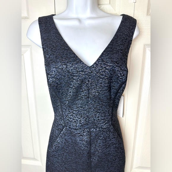 New ETCETERA Baroness Jacquard Dress Shift Sheath Blue Black Geo VNeck Classic - Picture 5 of 12
